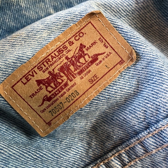 Levi’s Vintage Jean Jacket - Picture 3 of 3